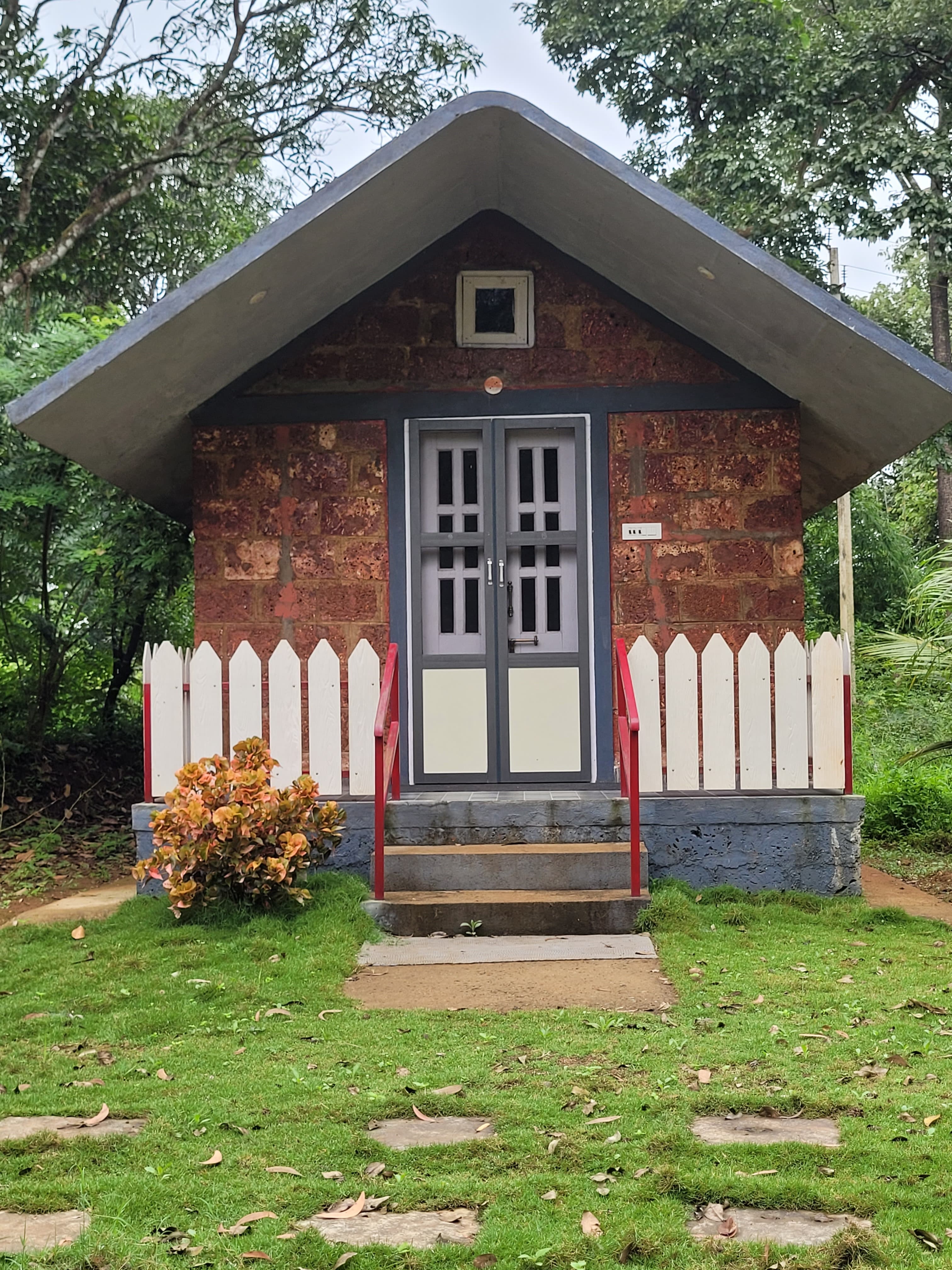 Hut entrance